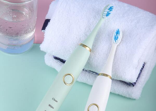 电动牙刷充电要多久？电动牙刷充电时，必看！