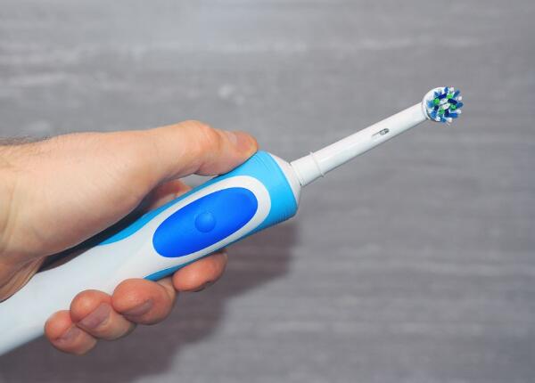 电动牙刷选购方法：优质电动牙刷的三大挑选技巧，建议收藏