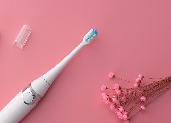 电动牙刷清洗方法