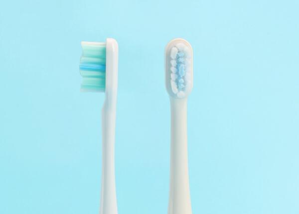 儿童用波浪型牙刷还是平牙刷好