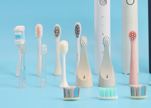 电动牙刷圆头好还是方头好？刷博士电动牙刷头厂商告诉你