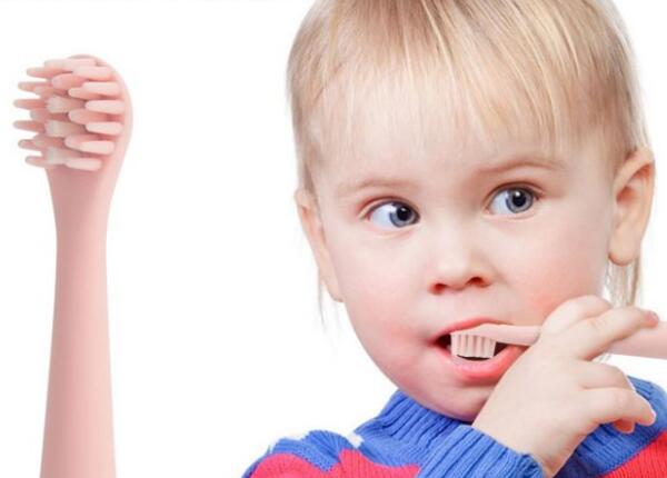 正确使用电动牙刷硅胶头 硅胶头电动牙刷使用