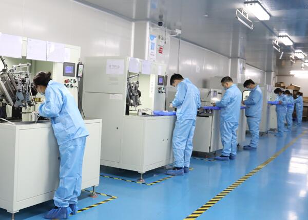 如何选择可靠的电动牙刷国内生产厂家