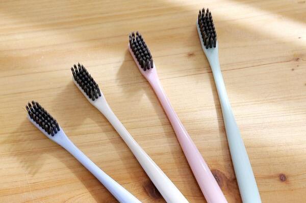 手动牙刷要怎么挑选好坏？选择手动牙刷时要考虑的因素