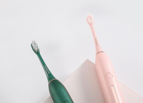 电动牙刷当清洁器怎么用？电动牙刷清洁器的几大用途