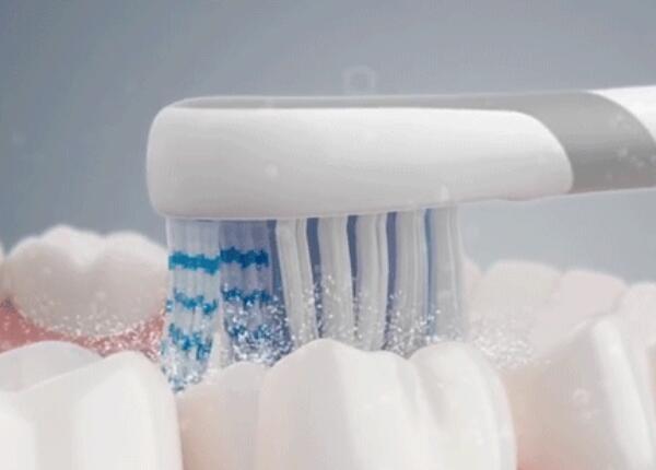 电动牙刷和非原装刷头哪个好 电动牙刷和非原装刷头哪个好