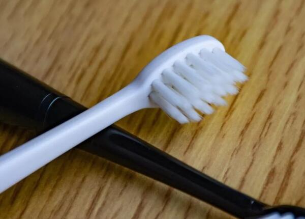 电动牙刷震动头更换价格 电动牙刷震动头更换注意事项