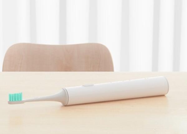 小米牙刷感应式充电怎么用？感应式小米牙刷充电指南