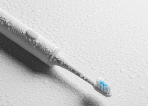 电动牙刷后续使用成本多少？省钱还是花冤枉钱？