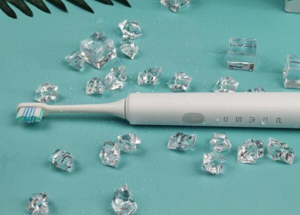 磁悬浮声波电动牙刷 磁悬浮声波电动牙刷