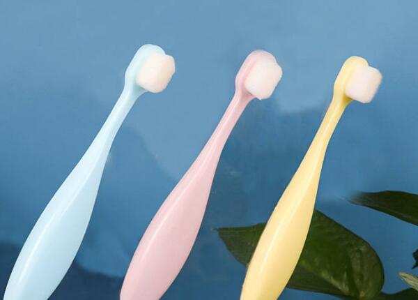 小孩软毛的牙刷怎么用？小孩软毛牙刷的正确使用方法