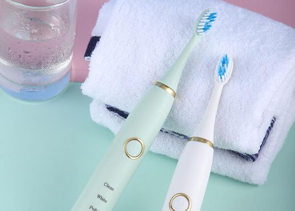成人电动牙刷全自动充电式：让洁白从此拥有新标准
