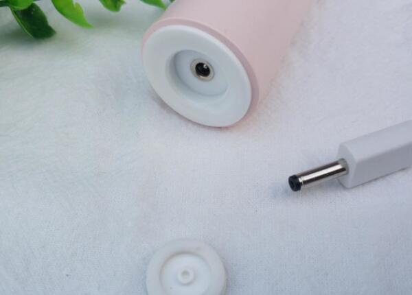 电动牙刷充电口小圆口防水吗？现代电动牙刷防水效果卓越！