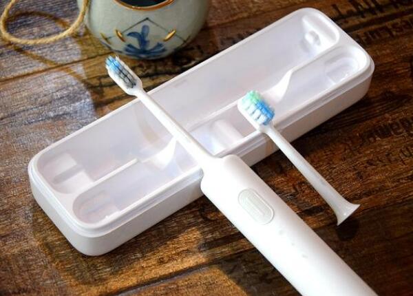 电动牙刷没开封放久了电池会坏吗？电动牙刷使用注意事项解析