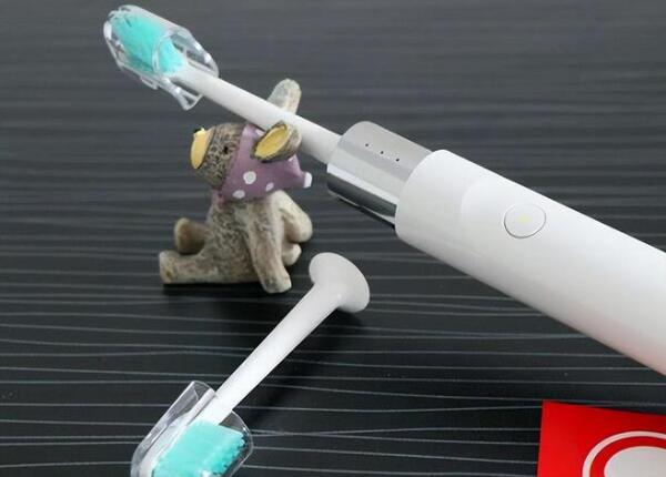 声波电动牙刷怎样更换刷头？声波牙刷头更换常识介绍