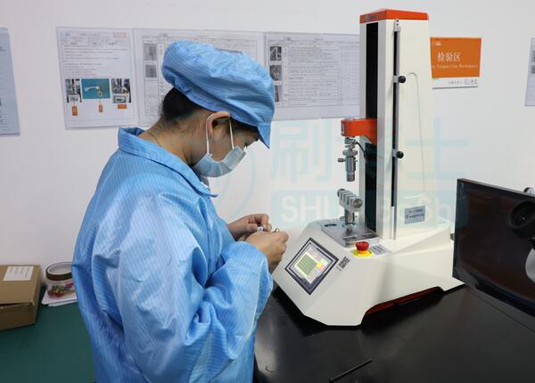 如何选择适合自己的电动牙刷OEM厂家？